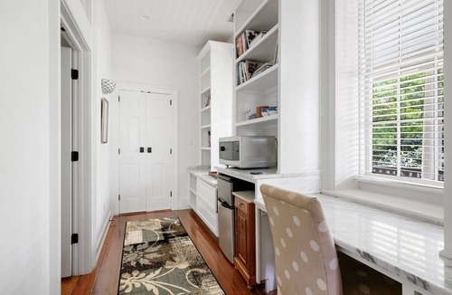 Ansonborough House | The Mary Scott Suite In the Heart of Charleston