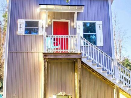Saint Helena Island House | The Offbeat Oasis by the Marsh with Hunting Island Beach Pass