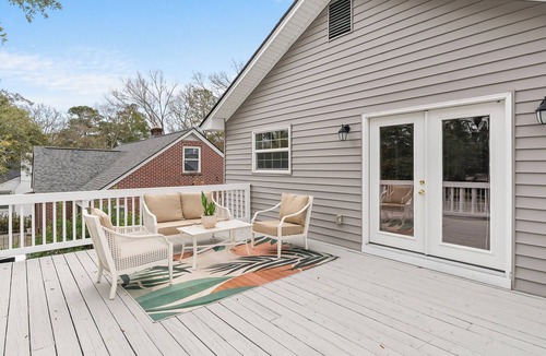 Charleston Apartment | The Pink Paradise - 7 Mins to Downtown Charleston