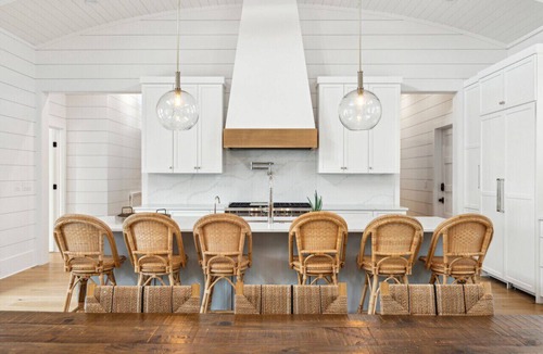 Isle of Palms Apartment | The Villa Pairidaeza - New Build With Pool