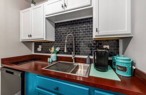 West Ashley House | The Wespanee Wave - The Perfect Couples Getaway