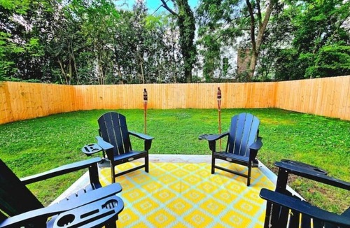 Optimist Park House | The Yellow House of Charlotte