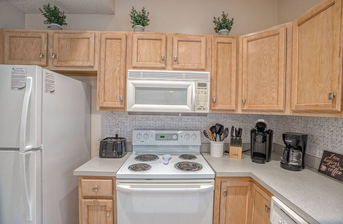 Saint Helena Island House | Three Bedrooms - Zoggy's Retreat!