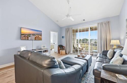 North Myrtle Beach House | Tide N Tee Resort Condo w Mega Pool Near Beach