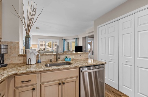Isle of Palms Villa | Tidewater I102 - Amazing Oceanview! Pool Walkout!