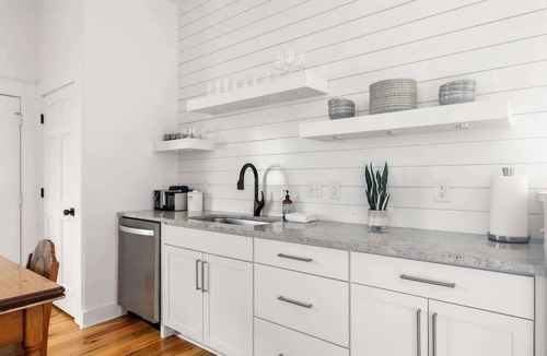 South of Broad Apartment | Top Floor & Lake Views! Stylish 2BR Downtown Condo