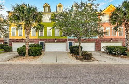 Ladson House | Townhome 3 Mi to Wescott Park & Golf Course!