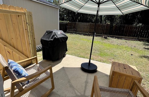 Port Royal House | Tranquil 3-bedroom 2.5 bathroom open-concept house in charming Port Royal