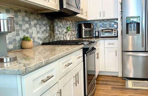 Appling House | Tranquil 3-bedroom home on a private wooded lot 16 miles to Masters Golf course