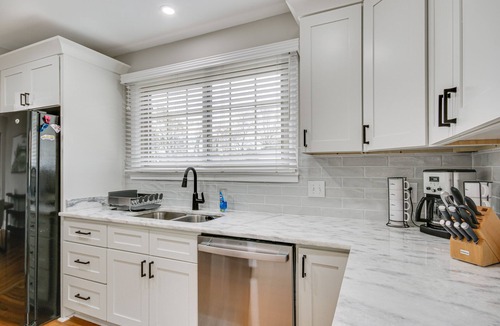 Rosewood House | Updated Columbia Home w/Patio - 4 Mi to USC!