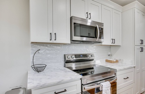 Rosewood House | Updated Columbia Home w/Patio - 4 Mi to USC!