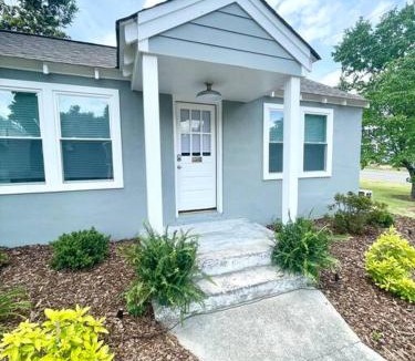 West Southern Pines House | Updated, Fenced, Pet Friendly Downtown Cottage