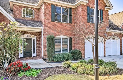 Aiken House | Upscale Home w/Poker Room < 1 Mi to Golf!