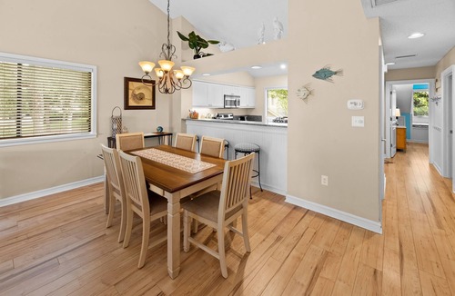 Arcadian Shores Villa | W Hyde Pk 9i in Kingston 2nd floor, Pool, Beach