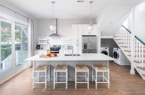Folly Beach House | Walk Everywhere! 12BR Retreat, 3 Pools, Sleeps 24+