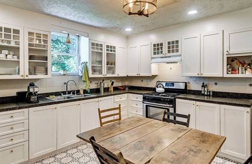 Fairmont House | Walk to Downtown Fairmont! Family Home w/Yard