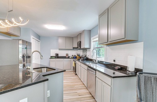 Walterboro House | Walterboro House w/Office Near Wildlife Center