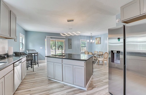 Walterboro House | Walterboro House w/Office Near Wildlife Center