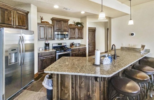 Brian Head Apartment | White Bear A12