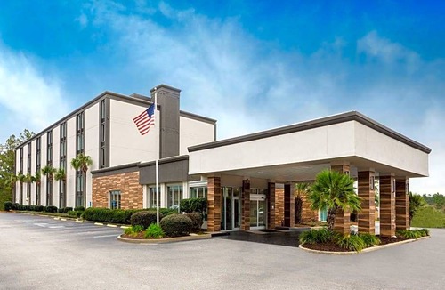 Summerville Hotel | Wyndham Garden Summerville