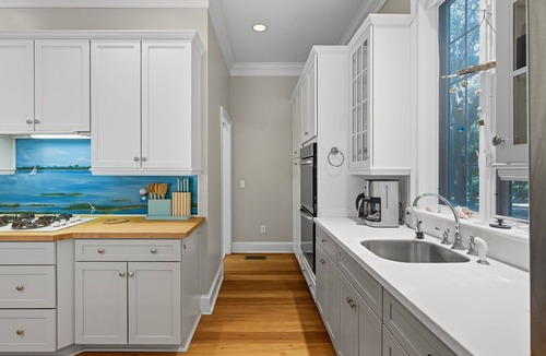 Melrose on the Beach House | Yellow Palmetto Retreat 4BDRM with Golf Cart