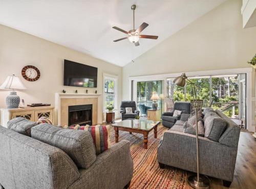 11 Beachside Drive.