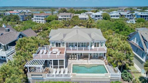 114 Ocean Blvd by AvantStay