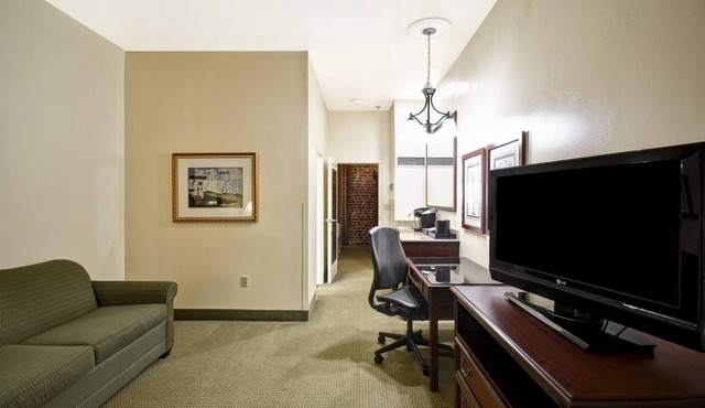 2 Connecting Suites at a Hotel