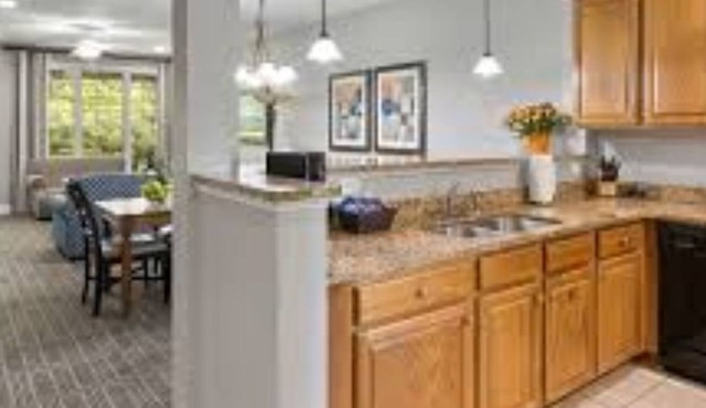 2Bed/2Bath Deluxe at Lake Marion!