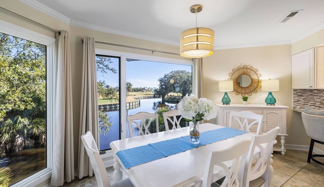 3-5 Min walk to Seabrook beaches with Golf & Lagoon views! Amenity Card included