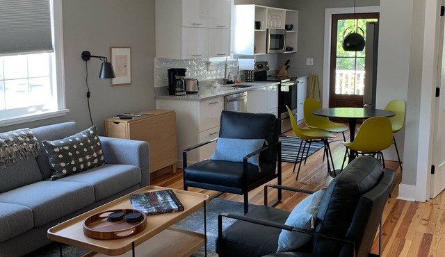 3Br 1Bath Apartment King St Charleston