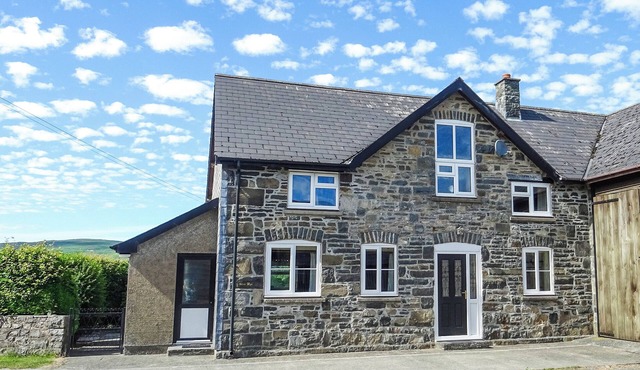 4 bedroom accommodation in Rhayader in Rhayader