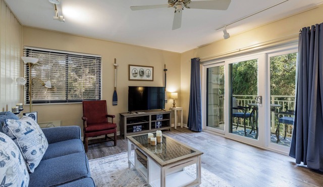 473 Plantation Club: Quick walk to Beach, Free Bikes, Pool