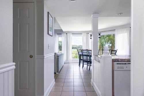 714 Spinnaker Beach House