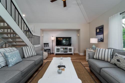 739 Spinnaker Beach House