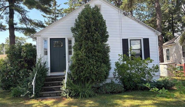 8 Tern Street Cottage in Ogunquit