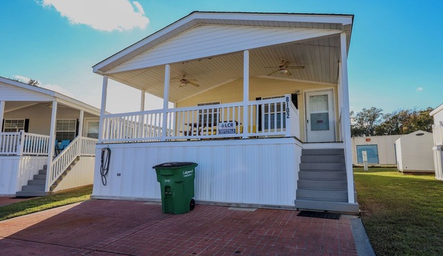 8102 Seascape Deluxe- Sleeps 8
