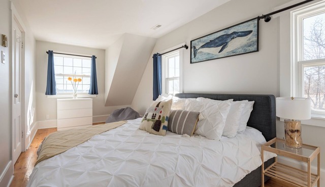 Authentic South Shore Farm House in Chester Basin