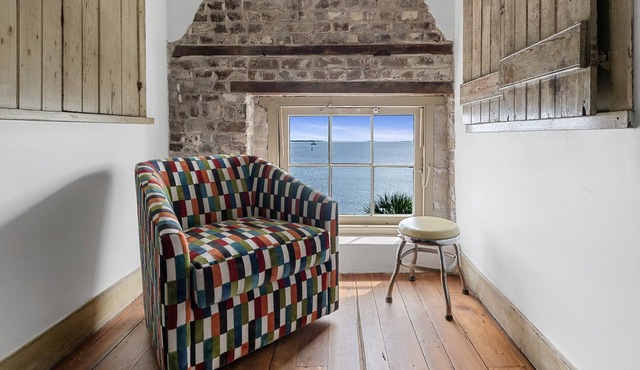 Beautiful & Historic 2BD/1BA Apartment with Water Views!