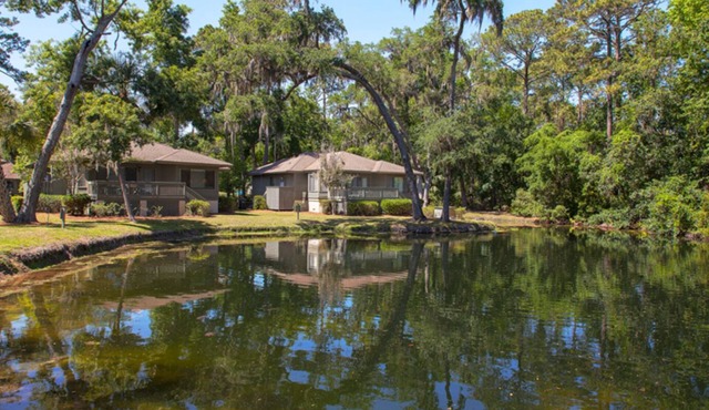 Beautiful scenic property that backs up to the Galleon Golf Course in Shipyard