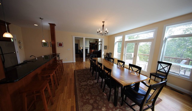 Blue Ridge Mountain Retreat in Wintergreen in Wintergreen Resort