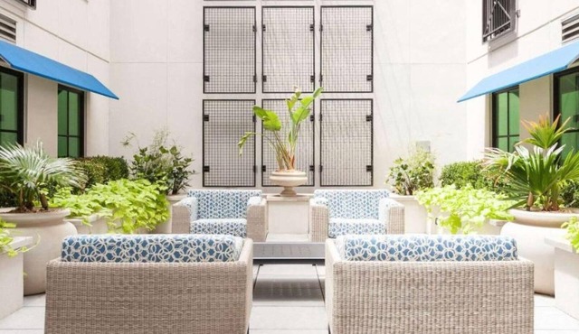 Bluegreen's King 583 Resort - 1 Bd. – Historic Charleston with a Modern Twist