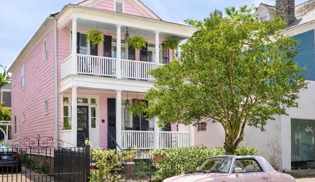 Boho Rosa | Famous Pink House with Pool & Yard!