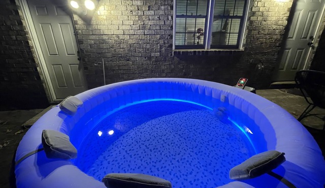 Charleston King Suite Hot Tub Foosball Fire Pit 2