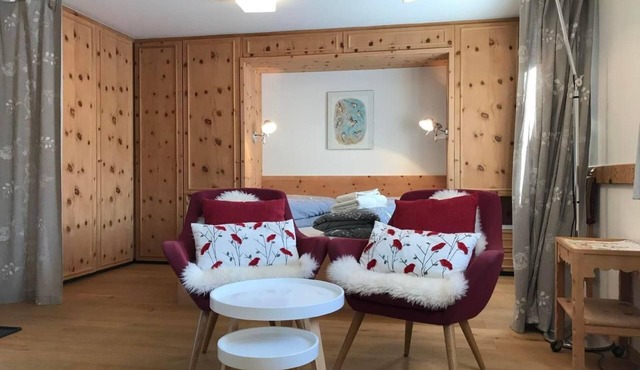 Chesa Darlux by Interhome in Bever