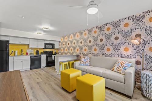 Chic 1BR- Cozy Cute & Pet-Friendly