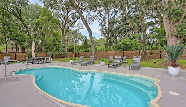 Coastal Retreat w Heated Pool Near Beach & City