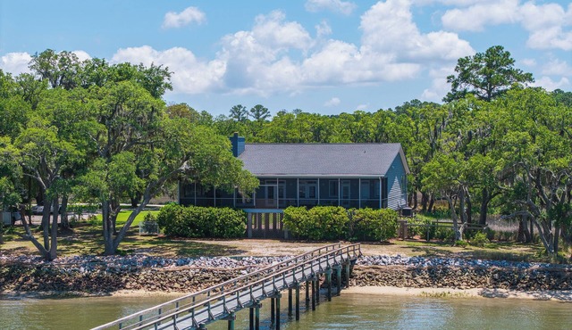Coastal Seclusion with Sweeping Intracoastal Views