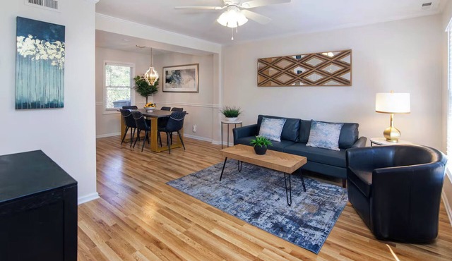 Comfort-Focused 2BR with Workspace & Fast WiFi