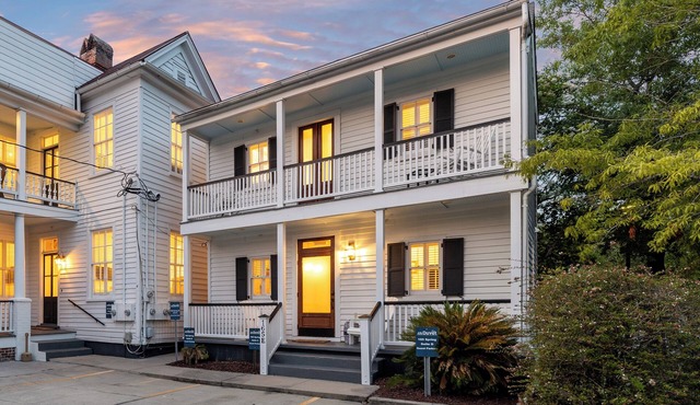 Cozy Charleston Cottage | Brandy Crusta